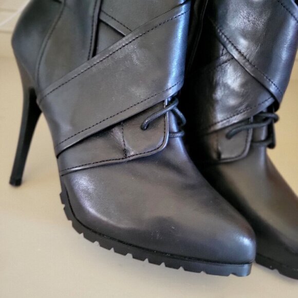 ALDO Black High Heeled Ankle Boots With Crisscross Design & Side Zipper EU 39 - Picture 5 of 9